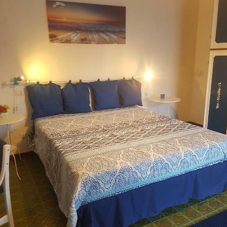 Casa Vacanza Xenia Аджерола Экстерьер фото