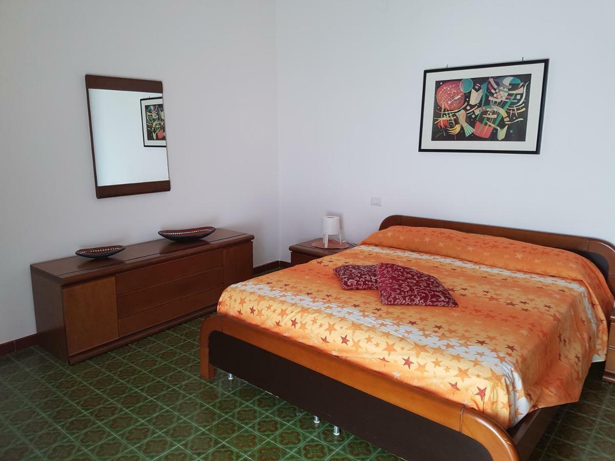 Casa Vacanza Xenia Аджерола Экстерьер фото