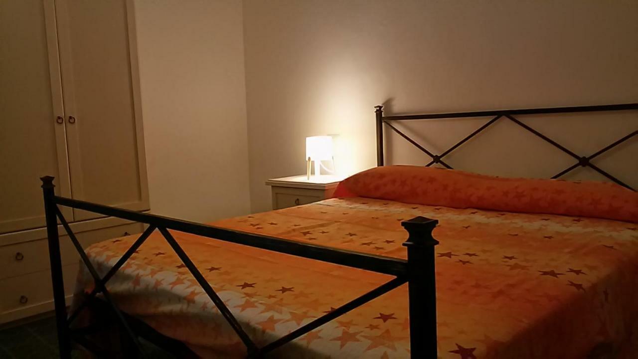 Casa Vacanza Xenia Аджерола Экстерьер фото